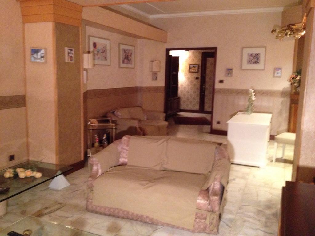 B&B Il Bagolaro Dell'Etna Sant'Agata Li Battiati 외부 사진