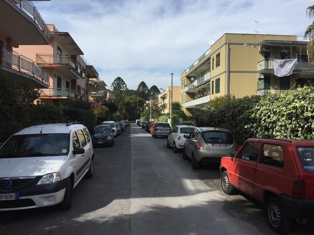 B&B Il Bagolaro Dell'Etna Sant'Agata Li Battiati 외부 사진